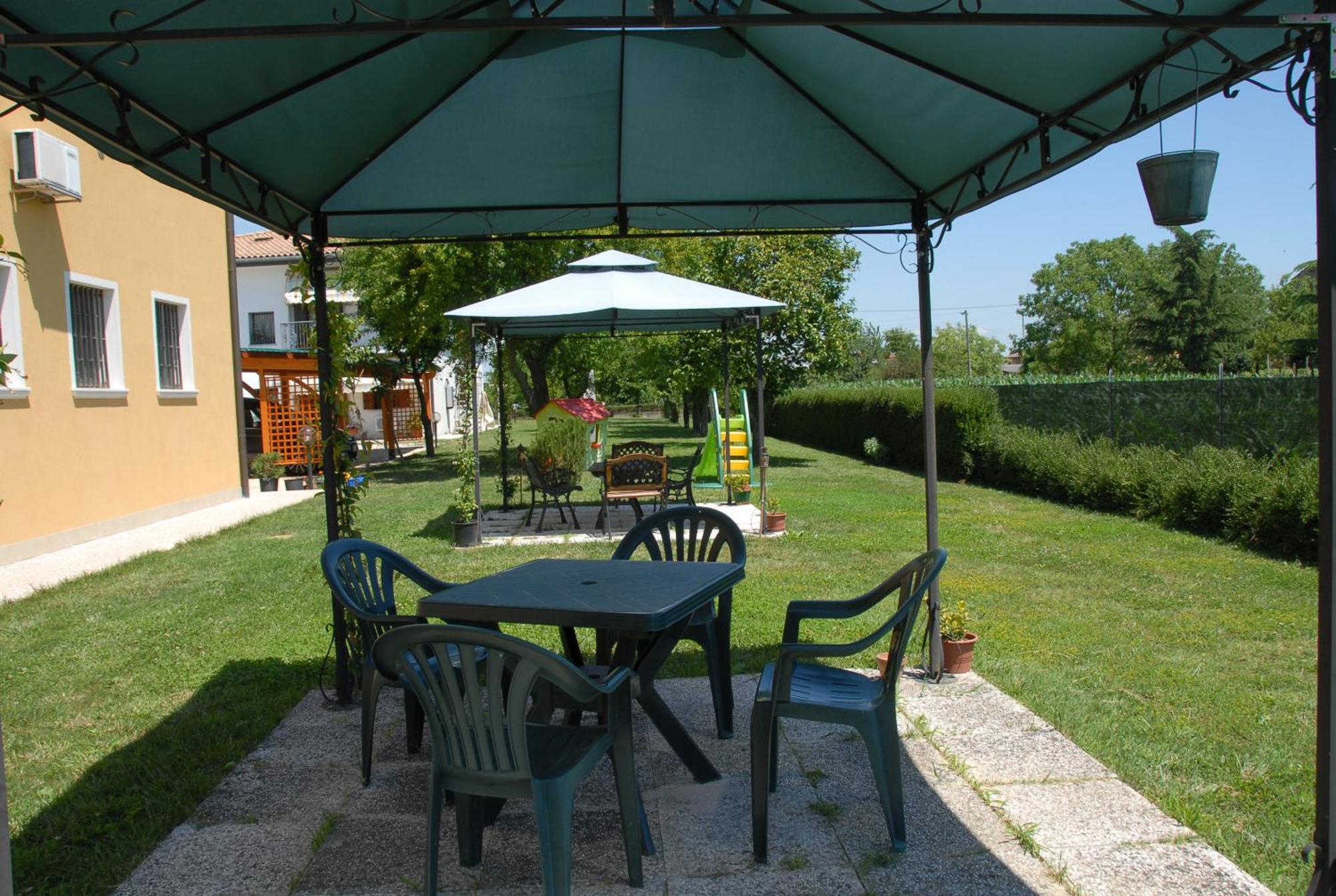 Agriturismo Il Melograno Tessera Exterior photo
